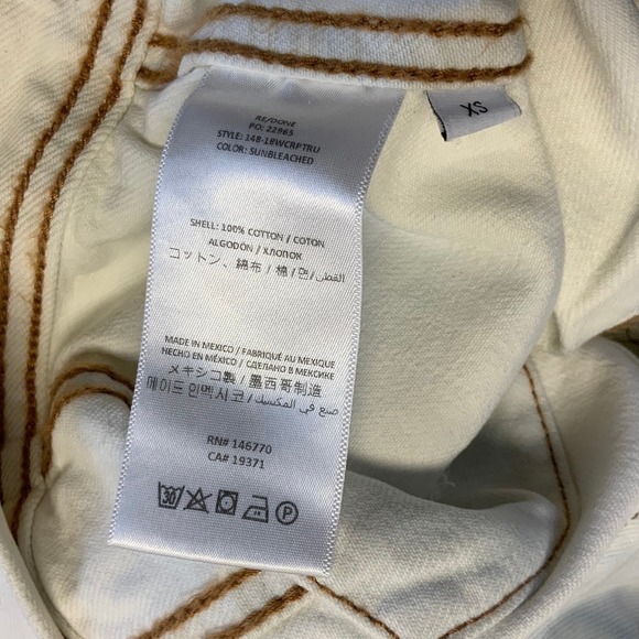 NEW RE/DONE Size X-Small Cropped Denim Trucker Jacket Sunbleach $385 msrp I11-15 - Picture 10 of 10